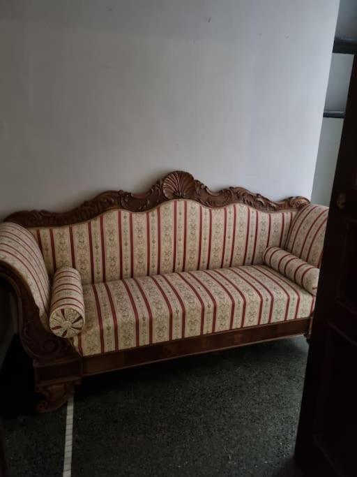Doge Adorno Apartment